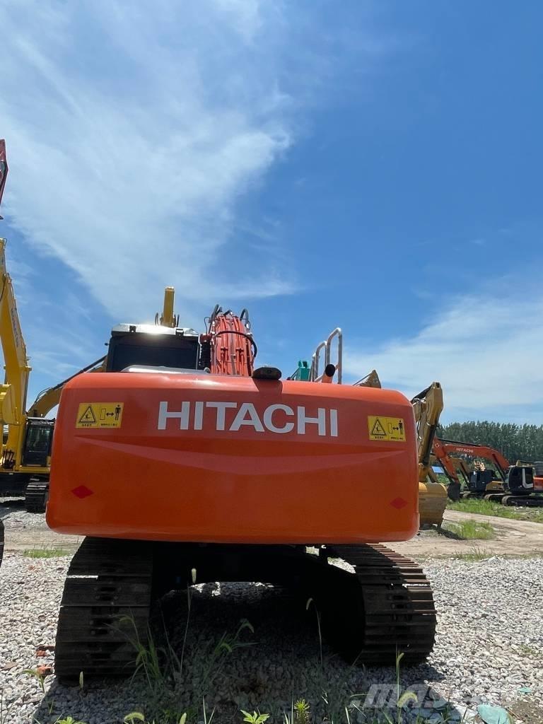 Hitachi ZX200 Paletli ekskavatörler