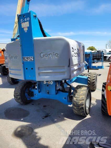 Genie S 40 Teleskopik personel platformları