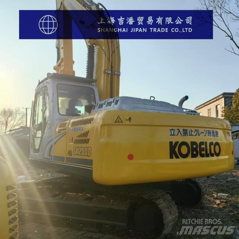 Kobelco SK 250 Paletli ekskavatörler
