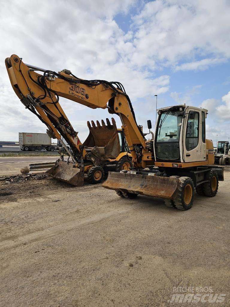 Liebherr A 309 Lastik tekerli ekskavatörler