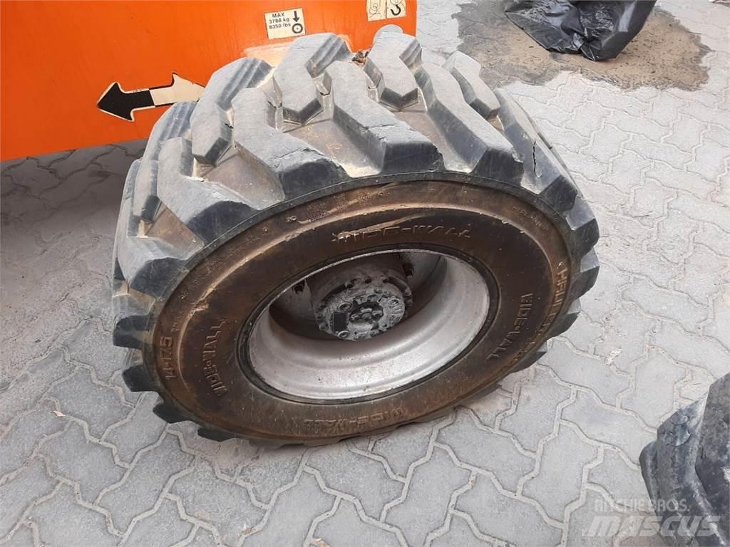 JLG 460SJ Teleskopik personel platformları
