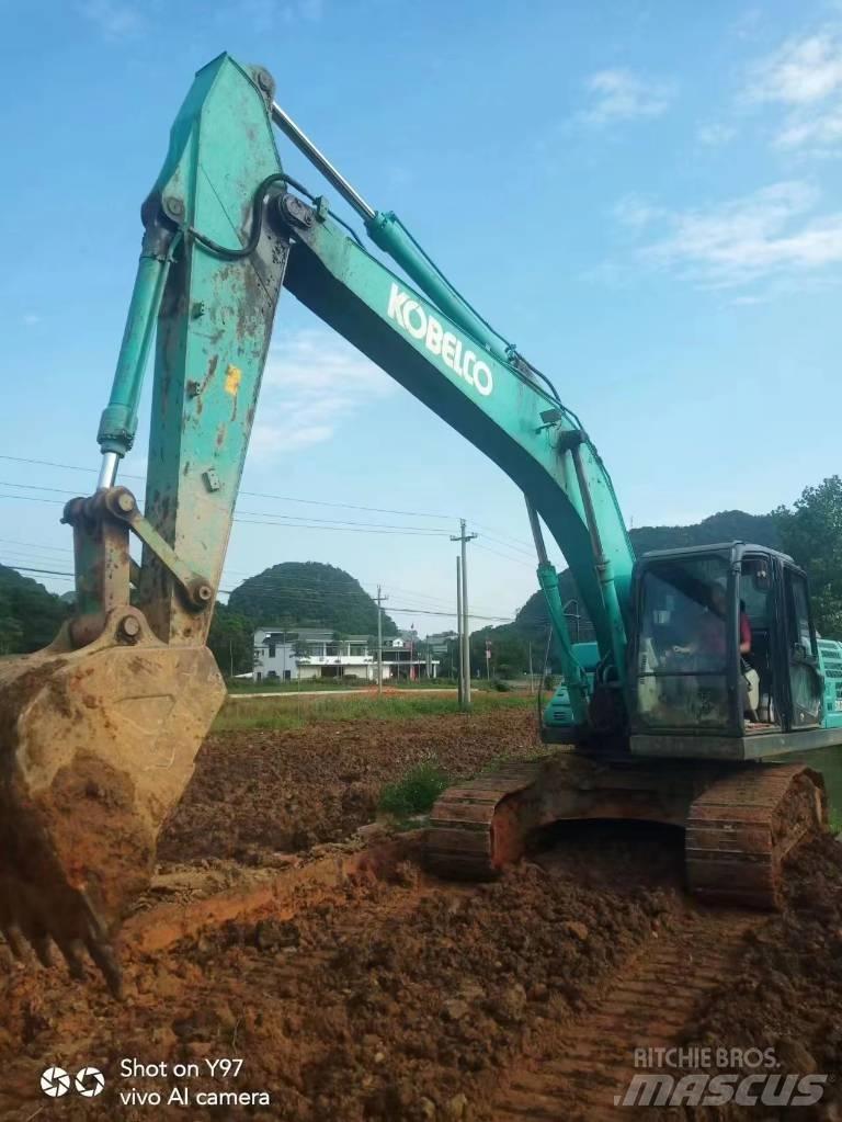 Kobelco SK200-10 Paletli ekskavatörler