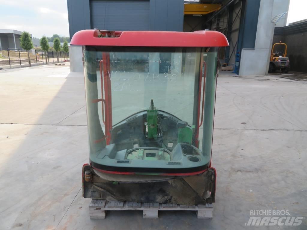 Volvo L30B / L35B Kabin
