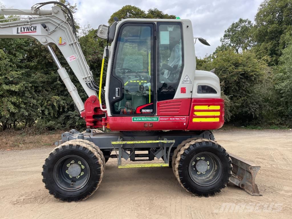 Takeuchi TB 295 W Lastik tekerli ekskavatörler