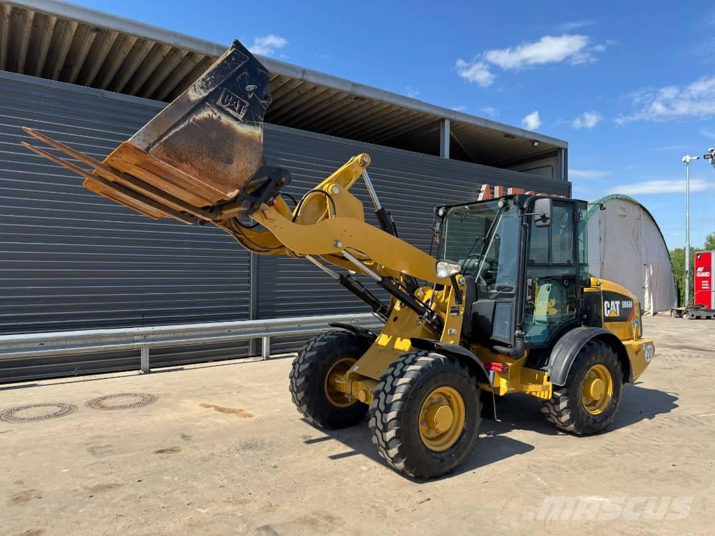 CAT 906M Tekerlekli yükleyiciler