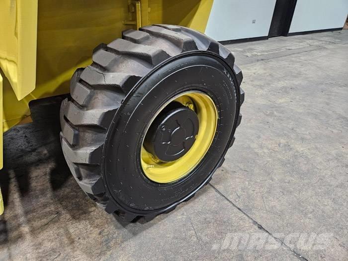 Sellick S80 Arazi tipi forklift