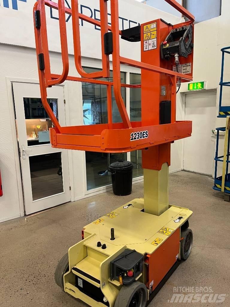JLG 1230 ES Makasli platformlar