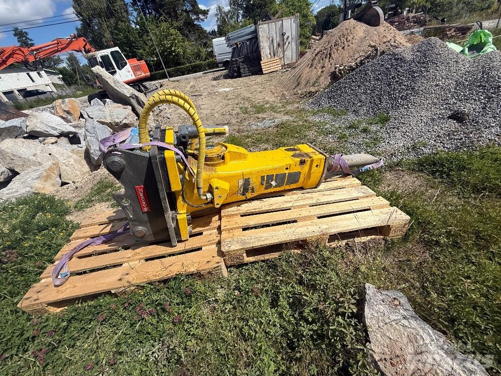Epiroc SB 1102 Hidrolik kırıcılar