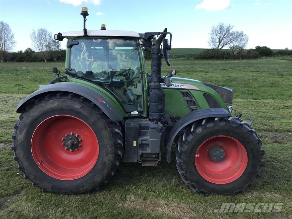 Fendt 724 Vario Traktörler