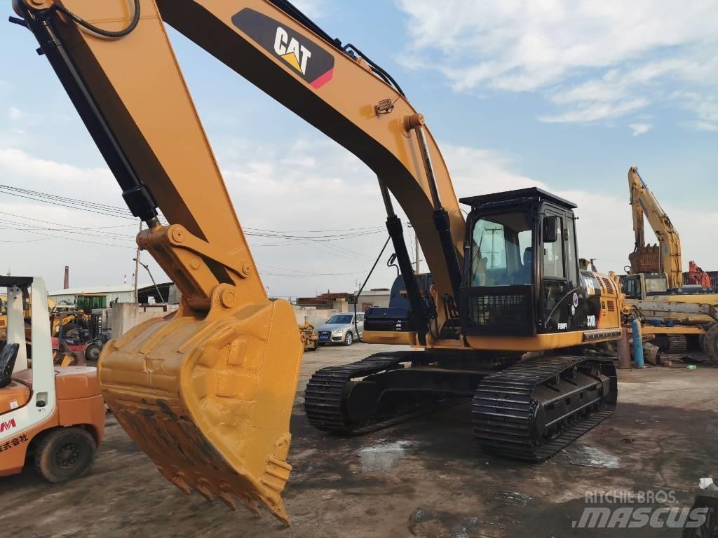 CAT 330DL Paletli ekskavatörler