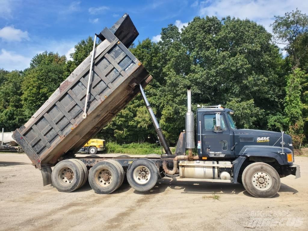 Mack CL713 Damperli kamyonlar