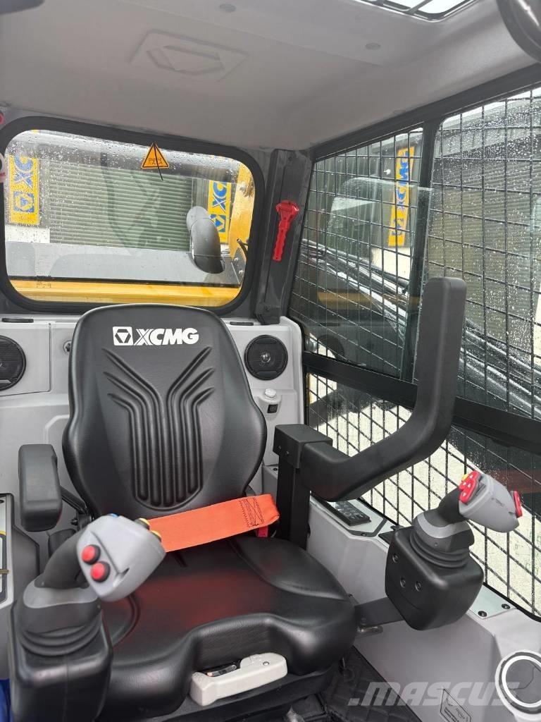 XCMG XC7-SV12 Skid steer loderler