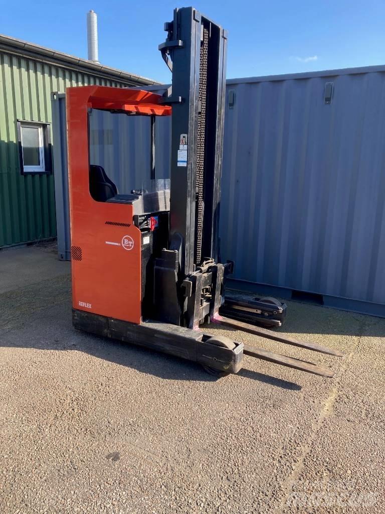 BT RR B 2 Reach truck - depo içi istif araçları