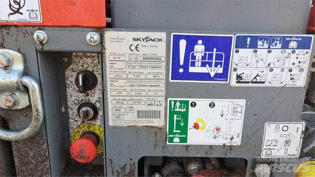 SkyJack SJ16 Diger lift ve platformlar