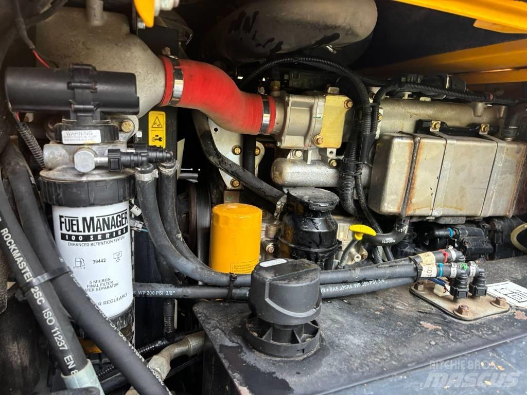 JCB 6 TST Belden kirma kamyonlar