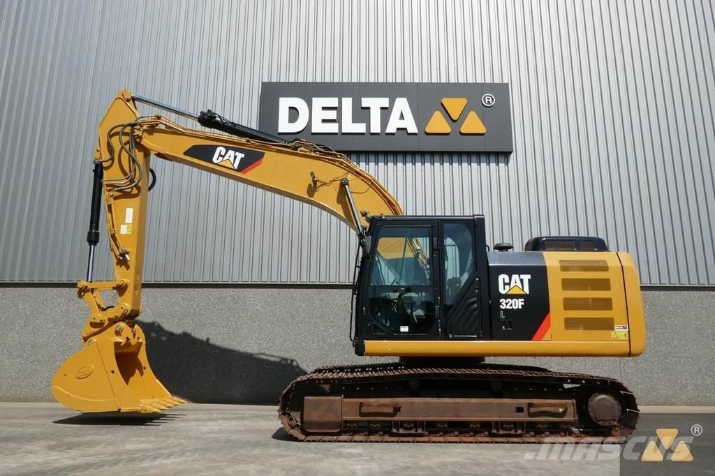 CAT 320FL Paletli ekskavatörler
