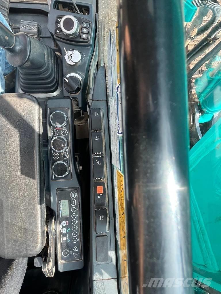 Kobelco SK130LC-11 Paletli ekskavatörler