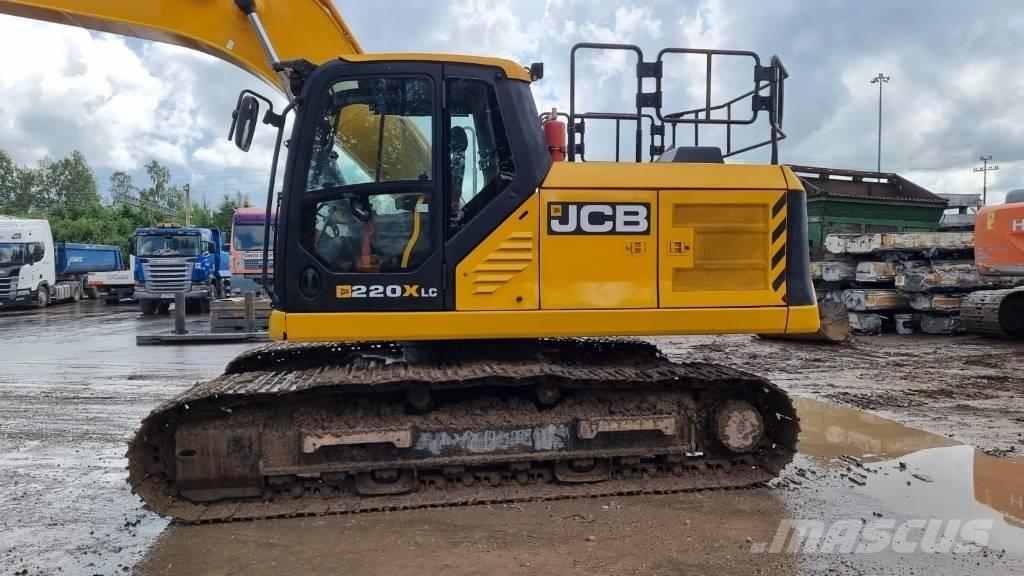 JCB 220 XL Paletli ekskavatörler
