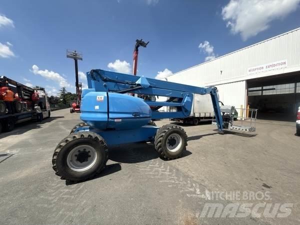 Manitou 200ATJ Körüklü personel platformları