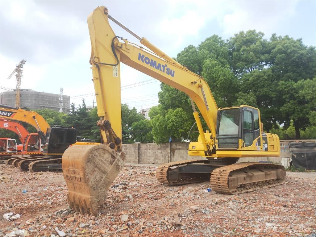 Komatsu PC 240LC-8 Paletli ekskavatörler