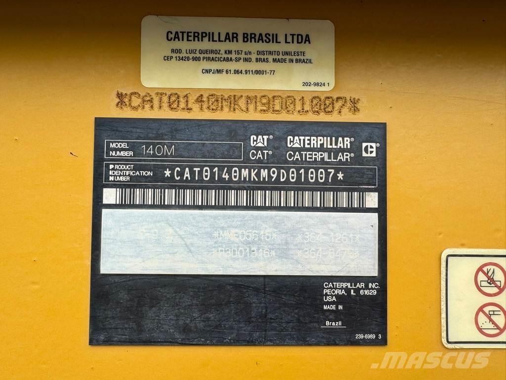 CAT 140M2 Greyderler
