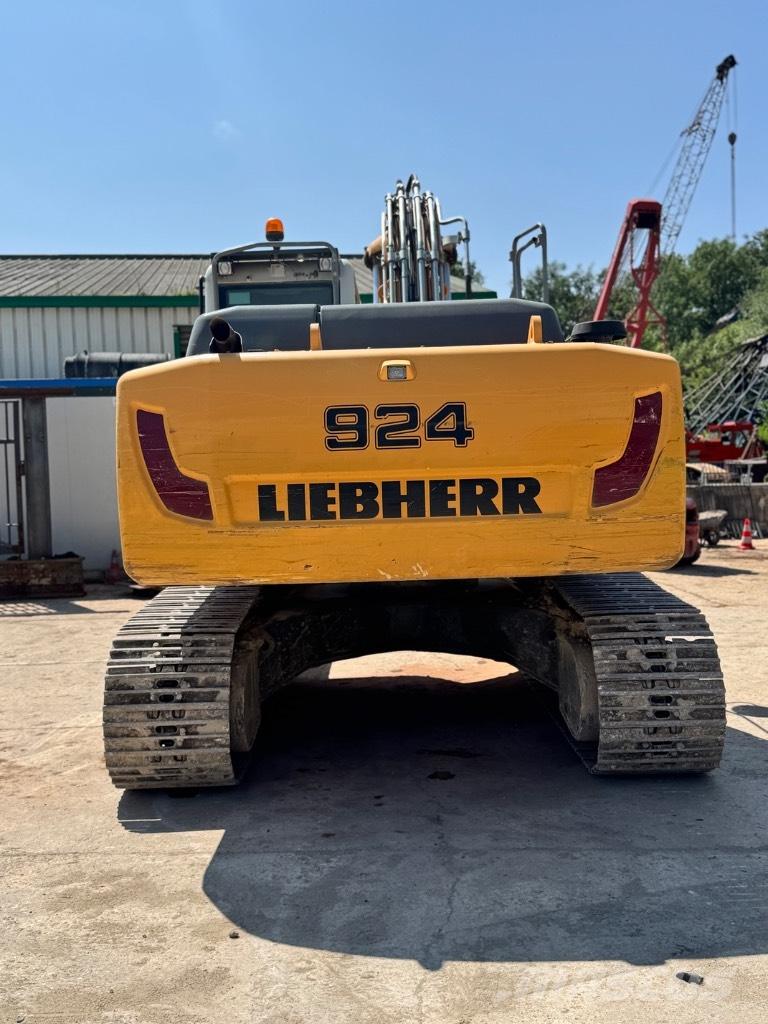 Liebherr 924 Paletli ekskavatörler