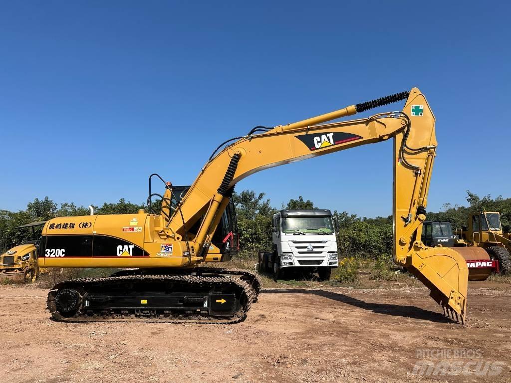 CAT 320 C Paletli ekskavatörler