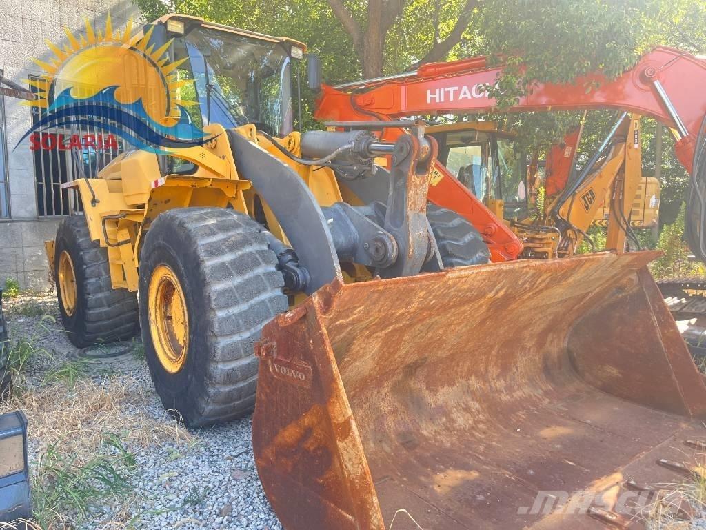 Volvo L 120 Tekerlekli yükleyiciler