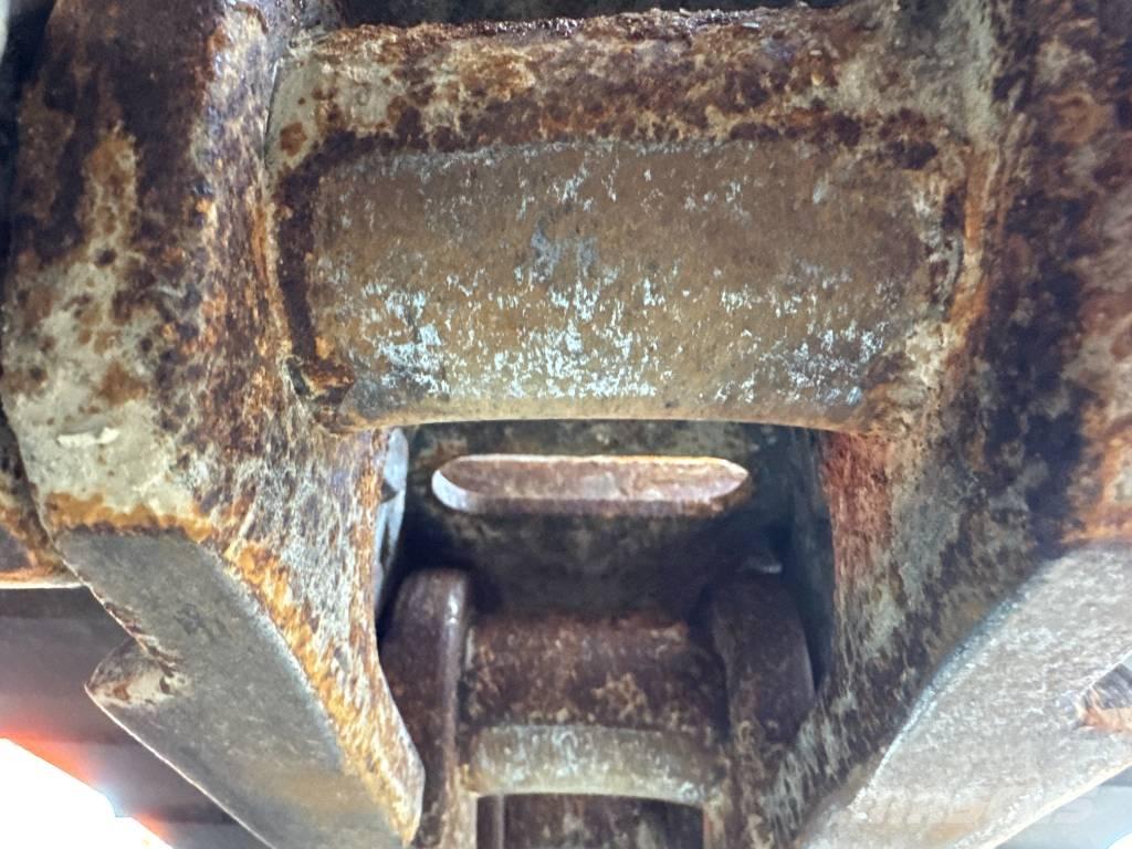 Liebherr R 920 Paletli ekskavatörler