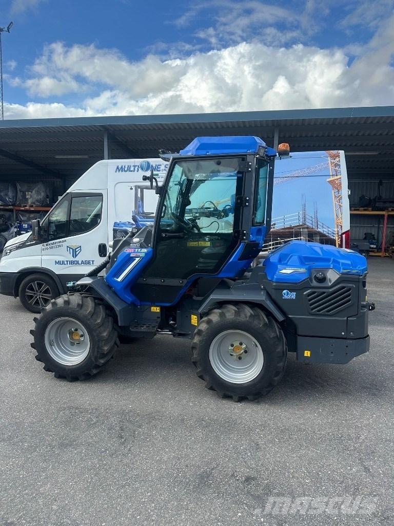 Multione 11.6 Skid steer loderler