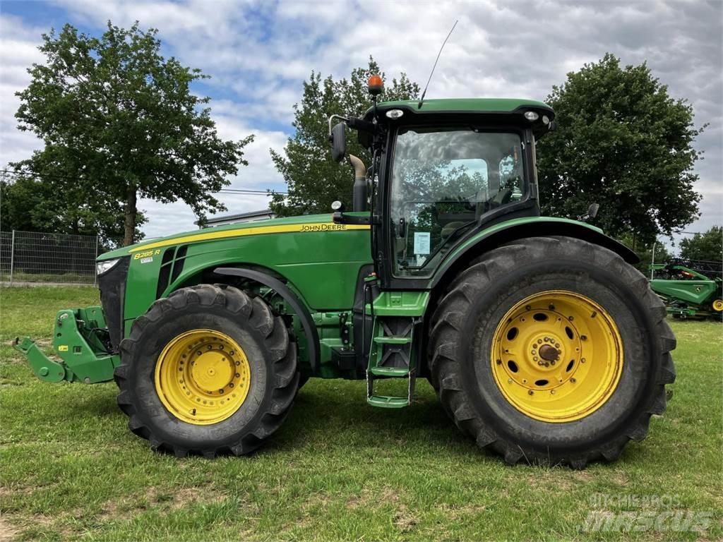 John Deere 8285R Traktörler
