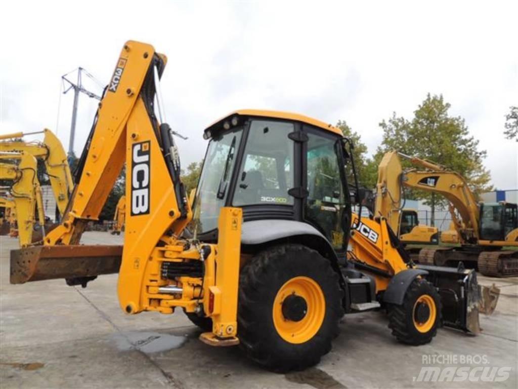 JCB 3 CX Contractor Kazıcı yükleyiciler - beko loder