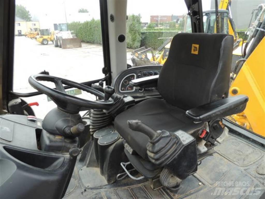 JCB 3 CX Contractor Kazıcı yükleyiciler - beko loder
