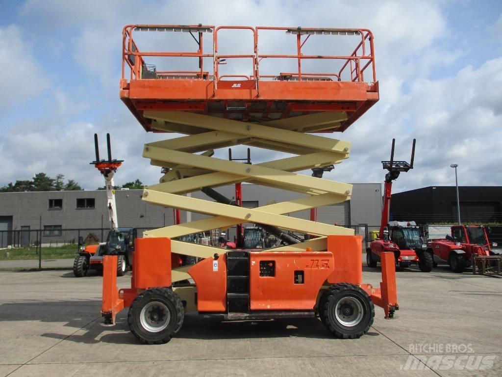 JLG 4394 RT (435) Makasli platformlar