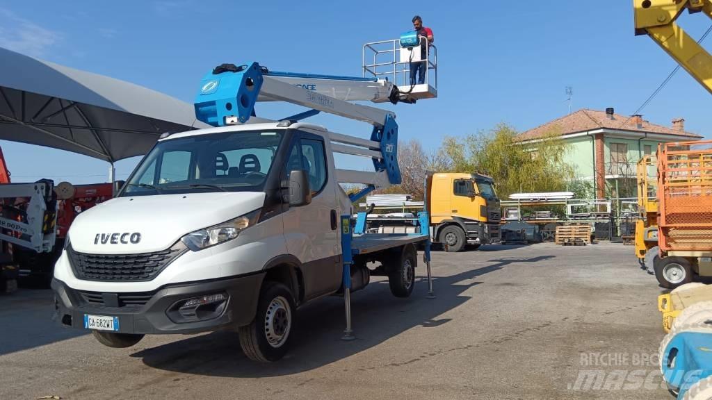 Socage 20D Araç üstü platformlar