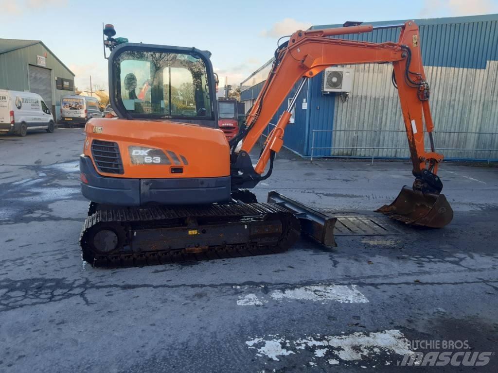 Doosan DX 63-3 Paletli ekskavatörler