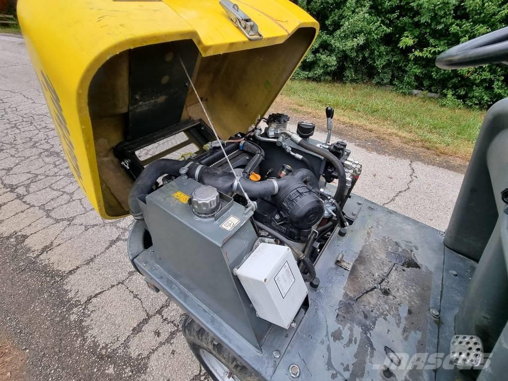 Wacker Neuson 1001 Belden kirma kamyonlar