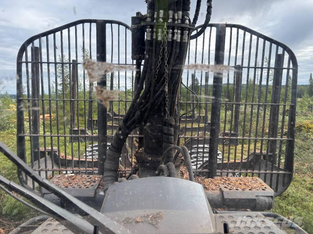 Ponsse BUFFALO 8W Tomruk yükleyici traktörler