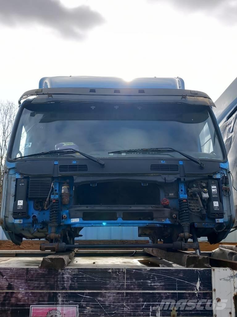 Volvo FM 9.320 Kabinler