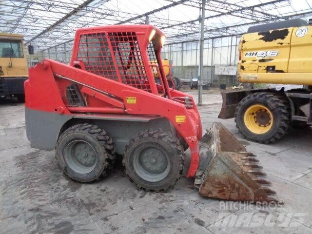 Bobcat S130 Skid steer loderler