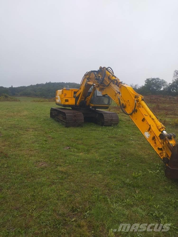 JCB JS 130 Paletli ekskavatörler