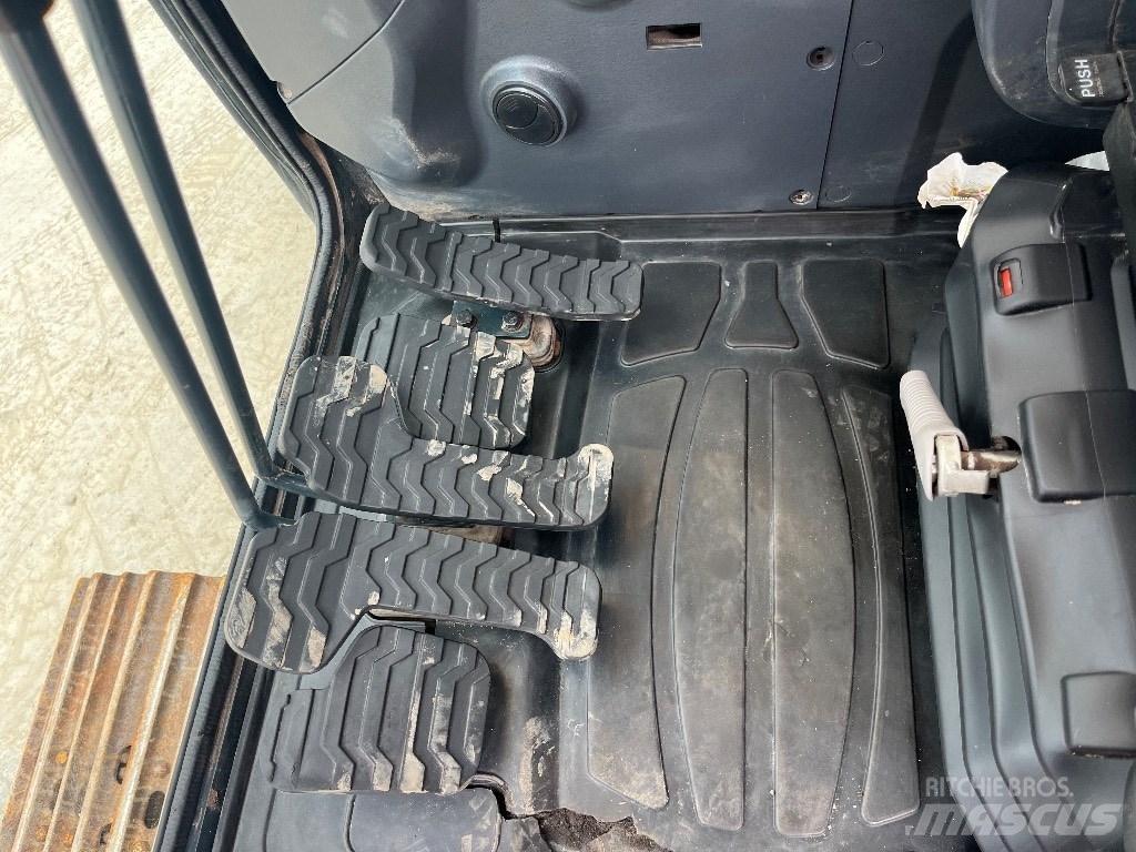 Hyundai 140LC-9A Paletli ekskavatörler