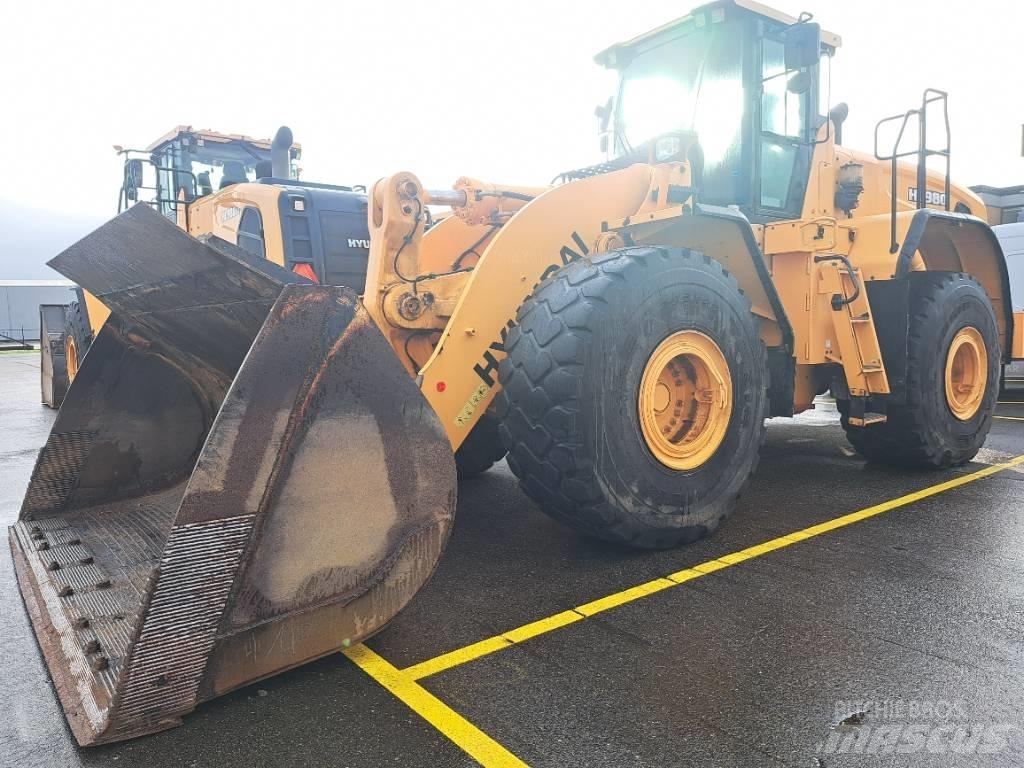Hyundai HL980 Tekerlekli yükleyiciler