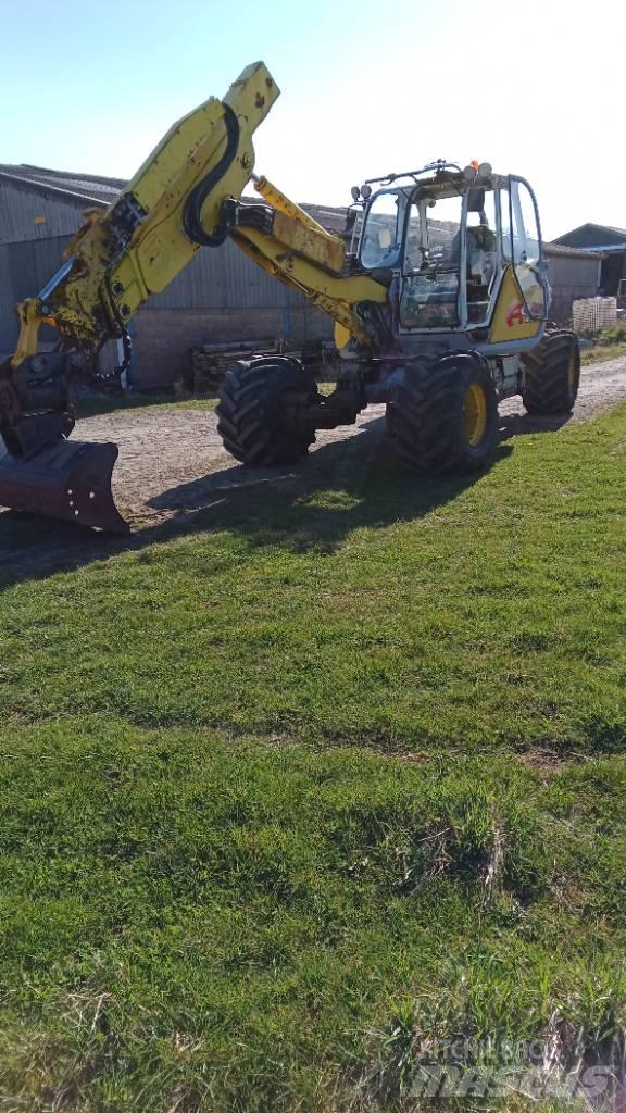Menzi Muck A91 Lastik tekerli ekskavatörler