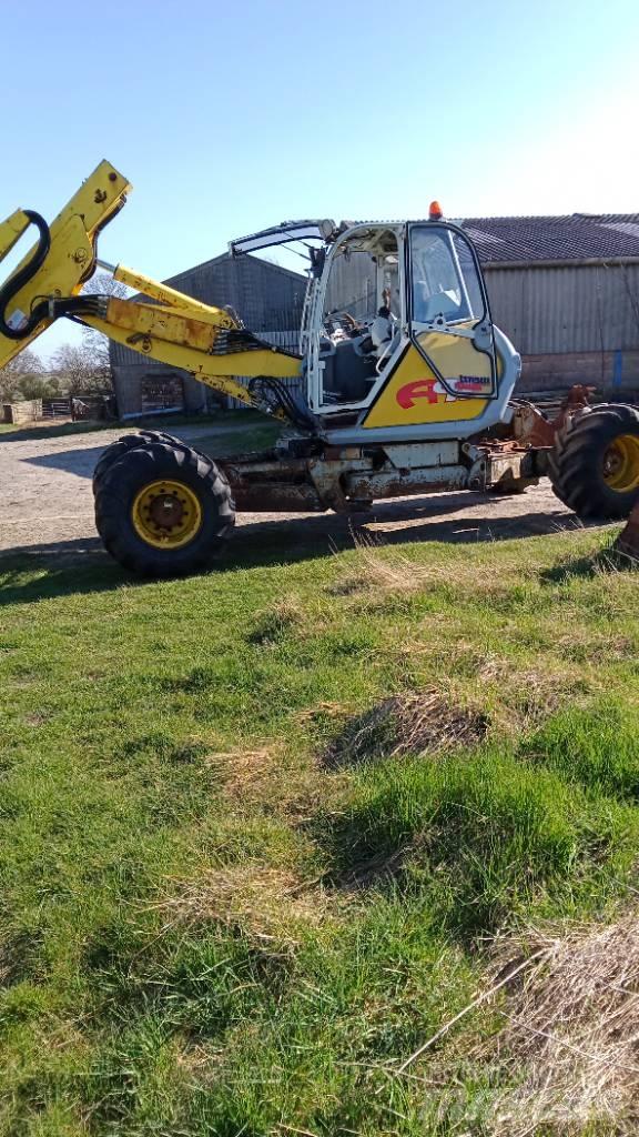 Menzi Muck A91 Lastik tekerli ekskavatörler