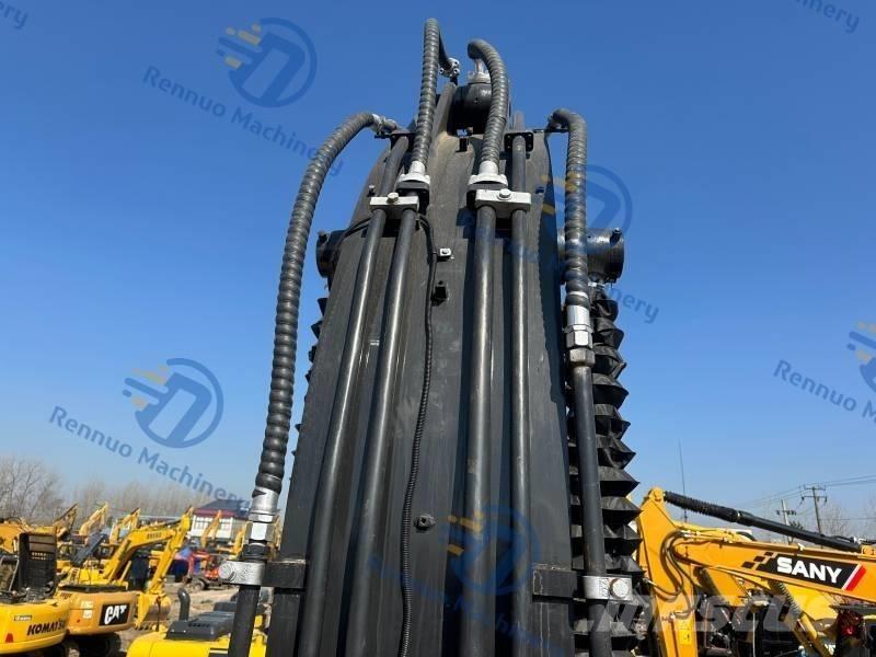 Volvo EC 300 D L Paletli ekskavatörler