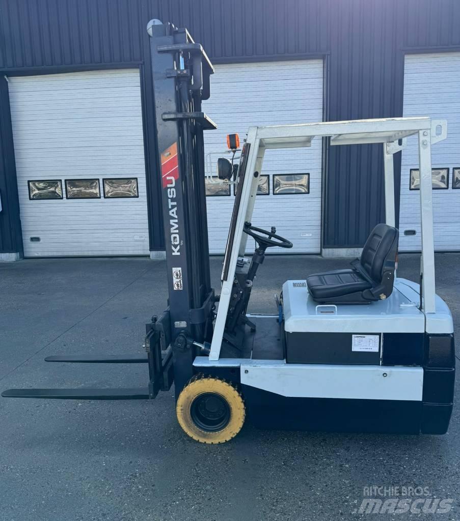 Komatsu FB 18 M-2 Elektrikli forkliftler