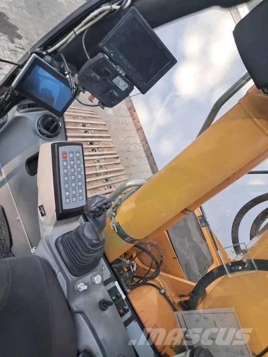 Liebherr R 926 LC Paletli ekskavatörler