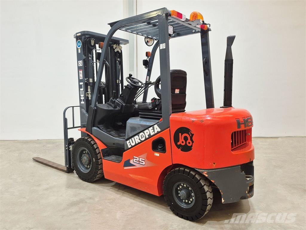 Heli CPCD25 KU21H Dizel forkliftler