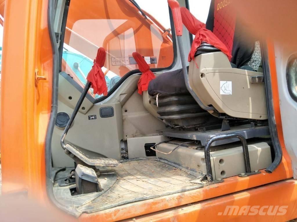 Doosan 225 Paletli ekskavatörler